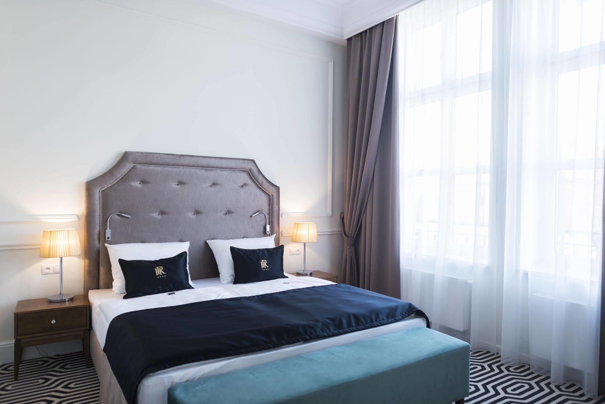 Hotel Royal & Spa Bialystok Exterior photo A room at the hotel